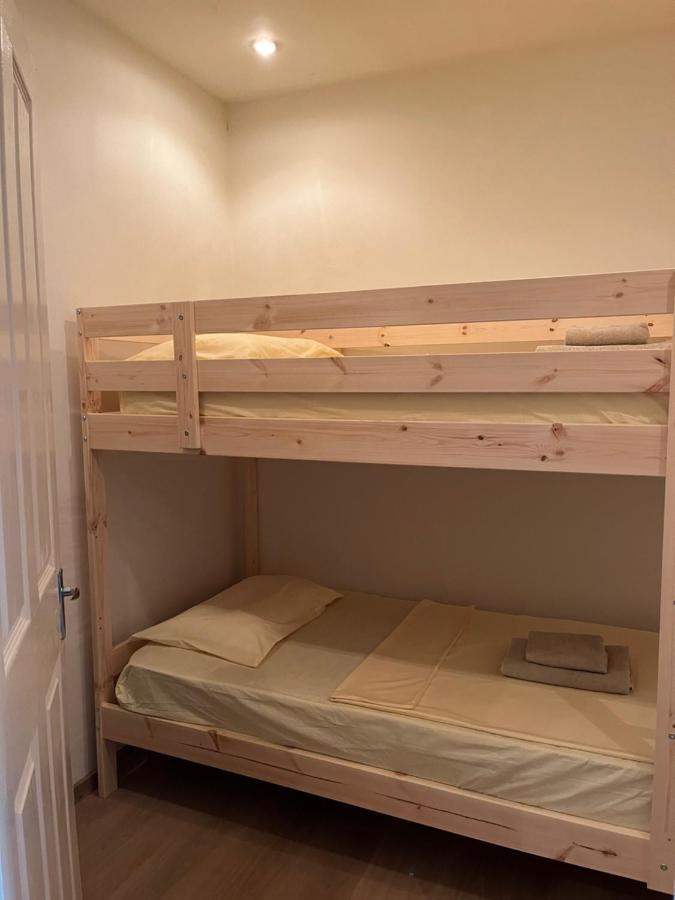 Theodoros Apt.22 Paralímni Kültér fotó
